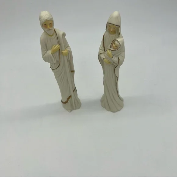 VTG Carlton Cards Nativity Set Mary Joseph Baby Jesus Porcelain Figurines - Picture 8 of 11